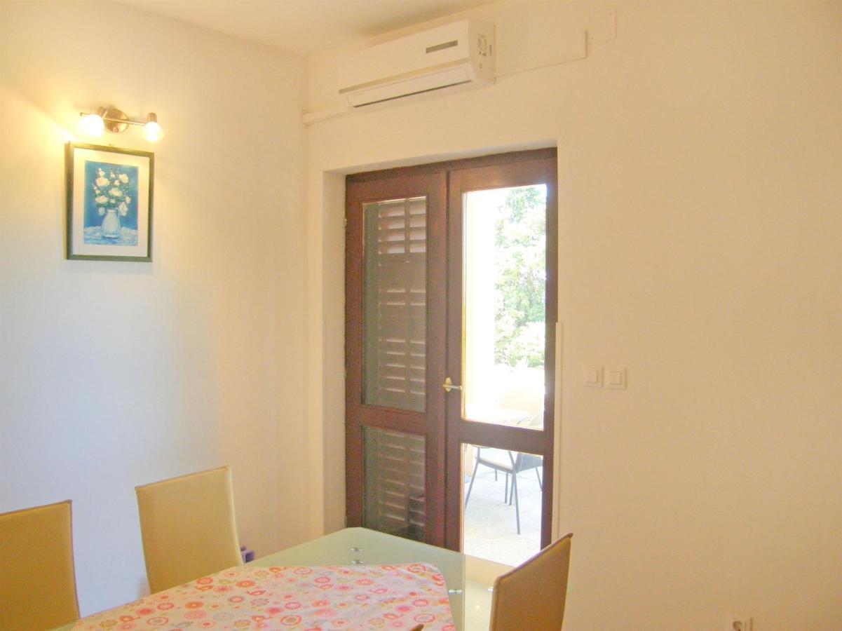 Apartments Rina Primošten Exterior foto